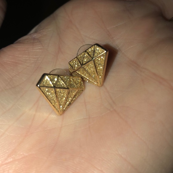 Betsey Johnson Jewelry - Rare Betsey Johnson diamond studs gold